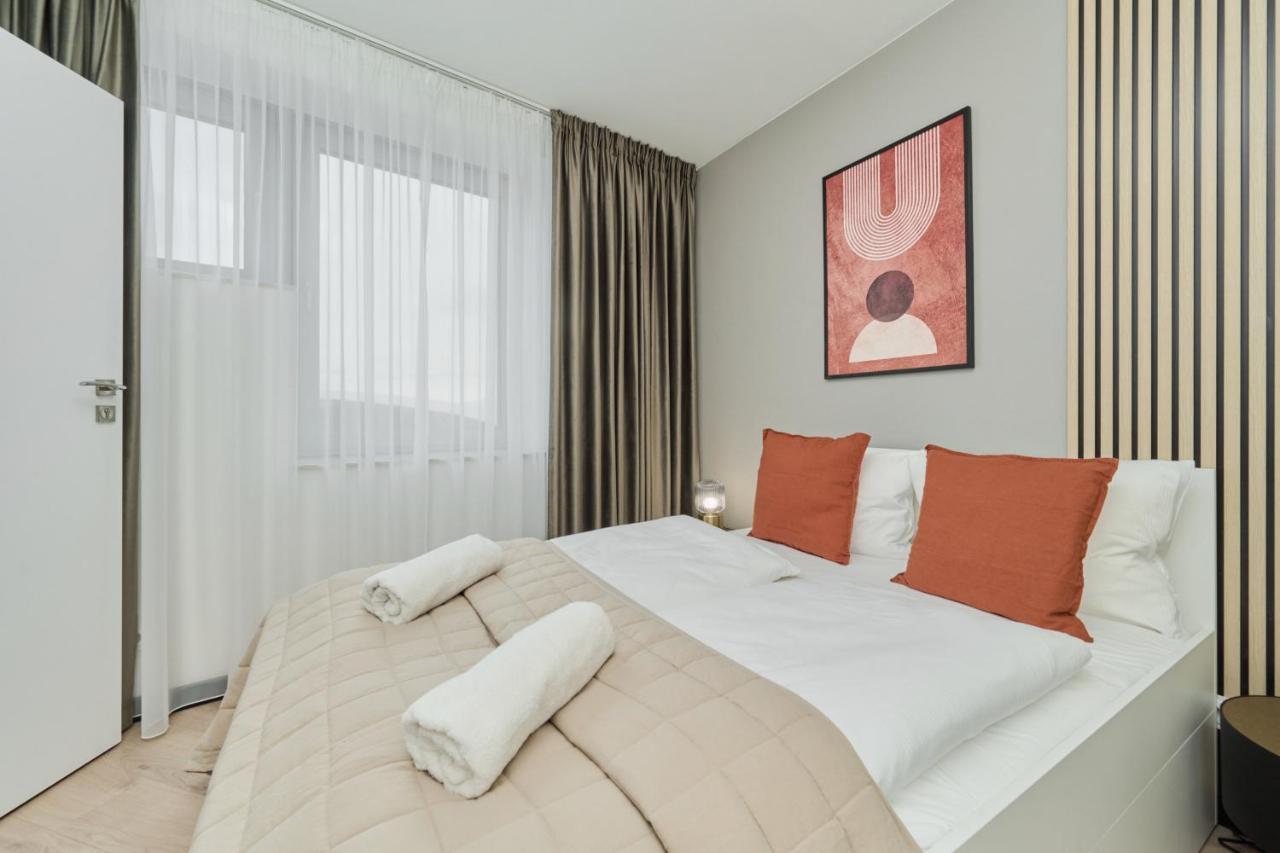 Wroclavia Apartments Dyrekcyjna By Noclegi Renters Wrocław Buitenkant foto