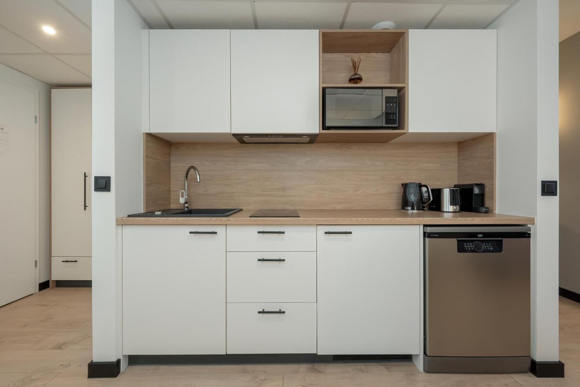 Wroclavia Apartments Dyrekcyjna By Noclegi Renters Wrocław Buitenkant foto